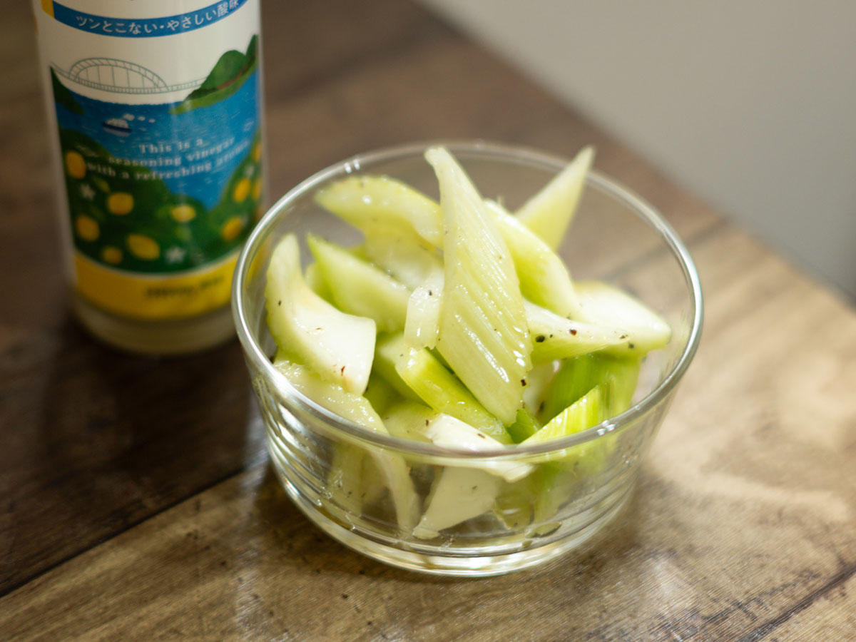 セロリマリネのアップ写真