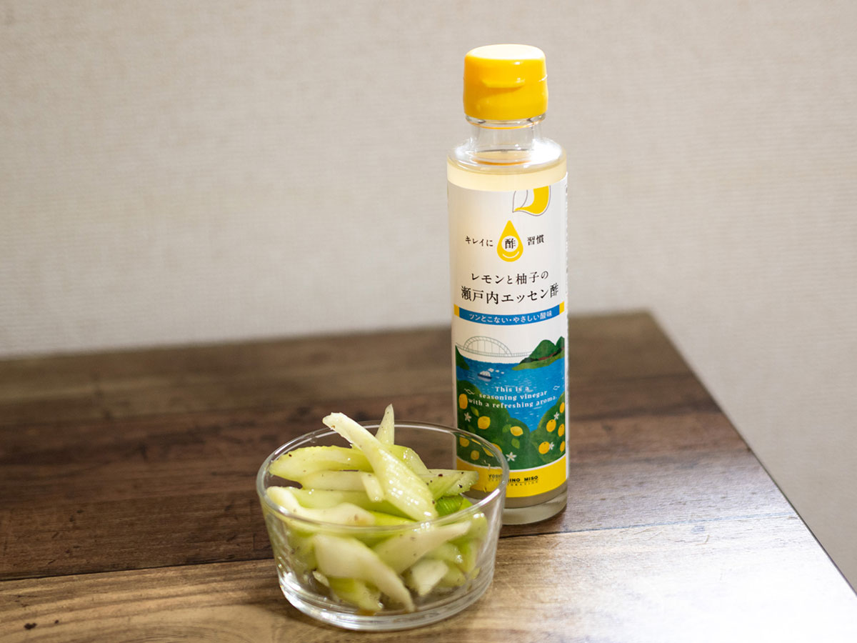 商品とセロリのマリネ